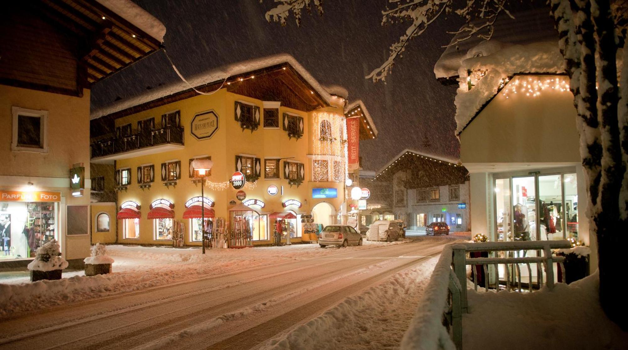 Haus Am Platz - Weitgasser Altenmarkt im Pongau Ngoại thất bức ảnh