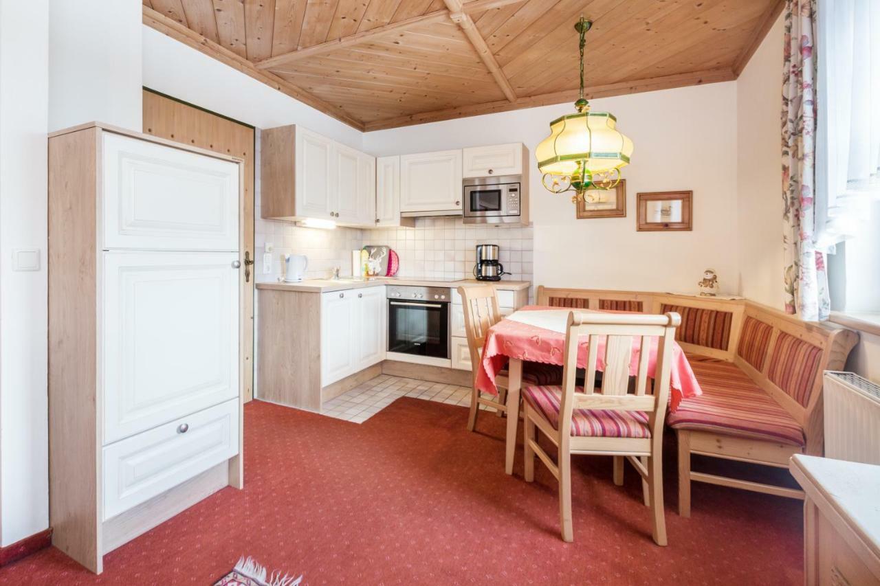 Haus Am Platz - Weitgasser Altenmarkt im Pongau Ngoại thất bức ảnh
