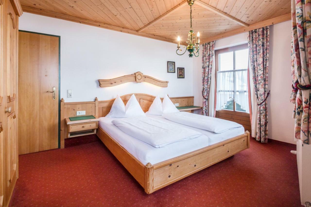 Haus Am Platz - Weitgasser Altenmarkt im Pongau Ngoại thất bức ảnh