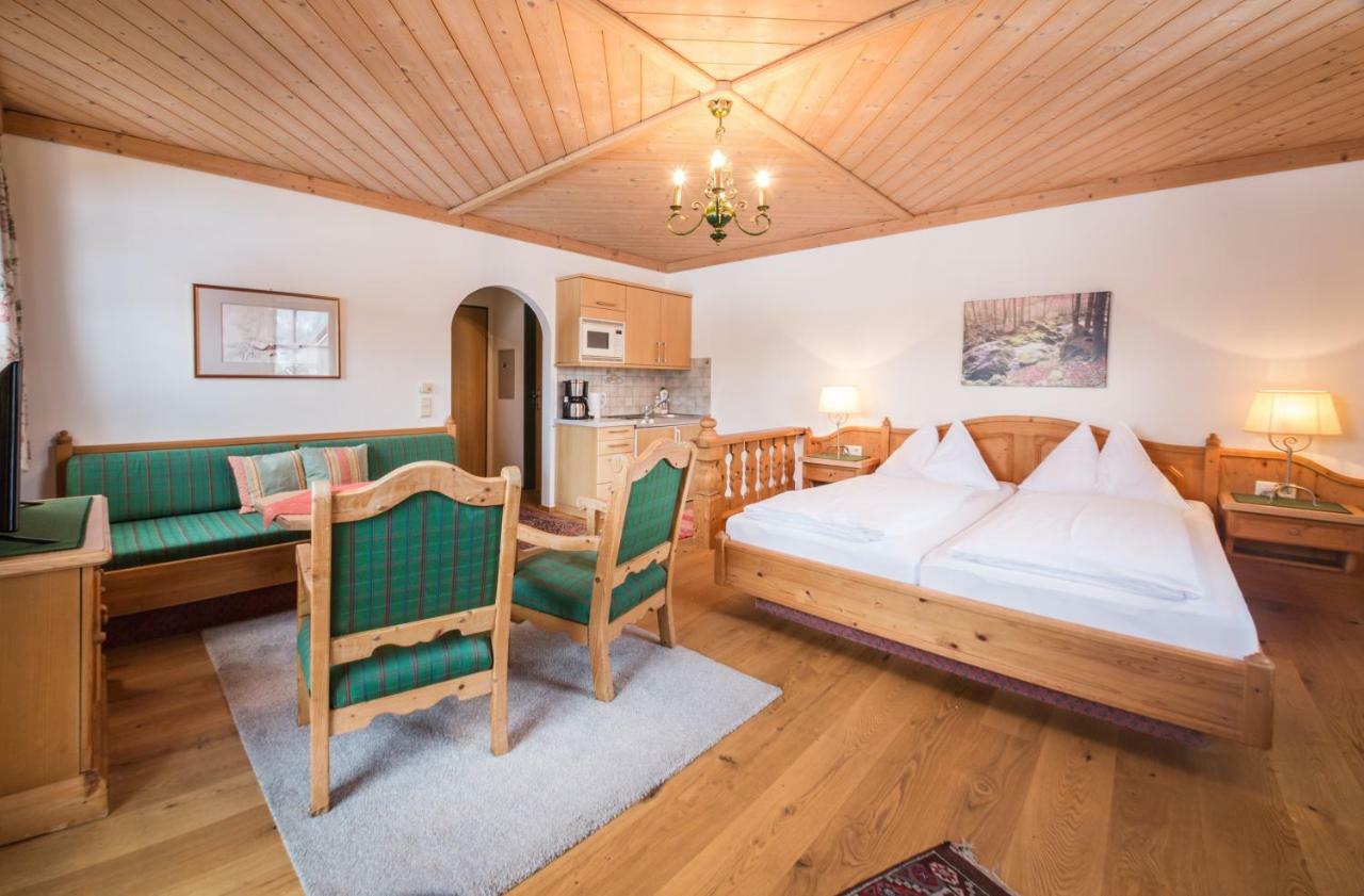 Haus Am Platz - Weitgasser Altenmarkt im Pongau Ngoại thất bức ảnh