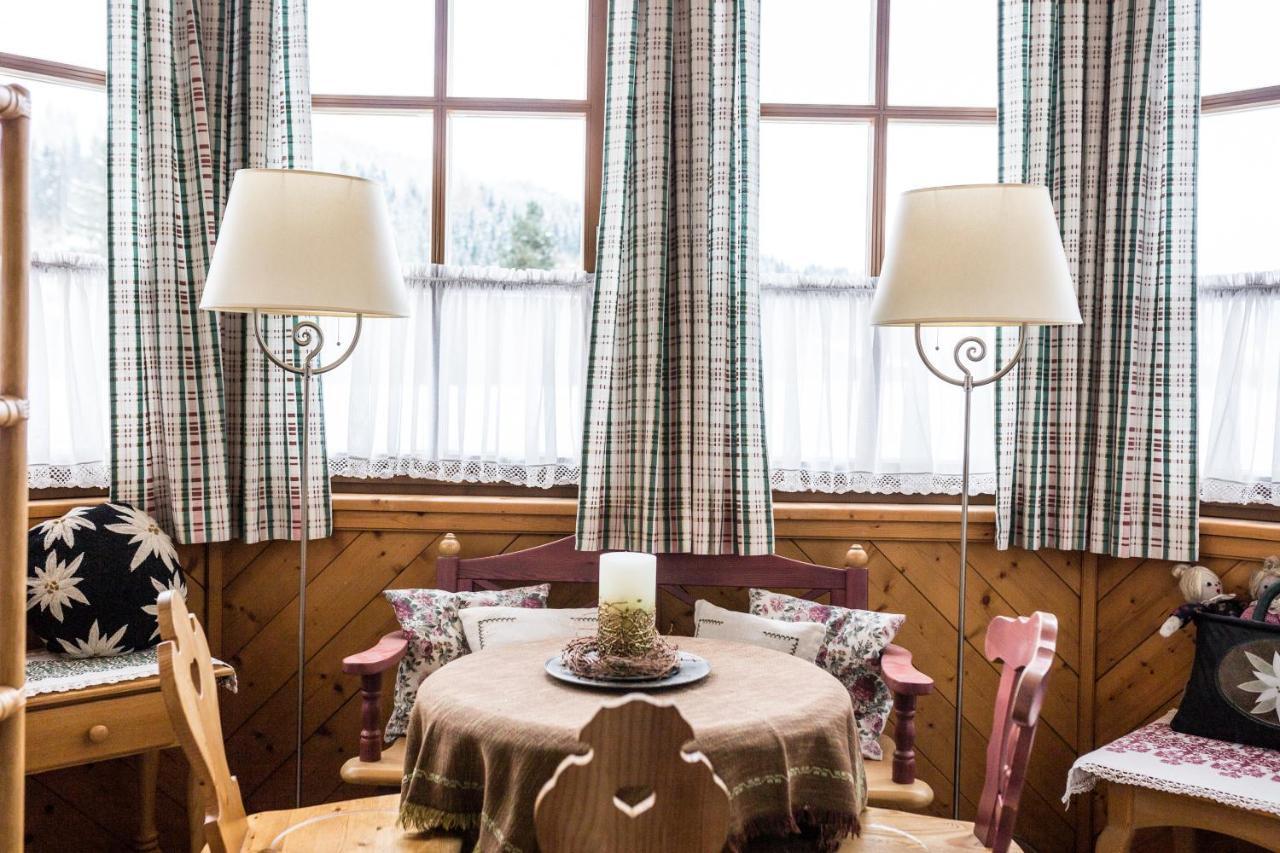 Haus Am Platz - Weitgasser Altenmarkt im Pongau Ngoại thất bức ảnh